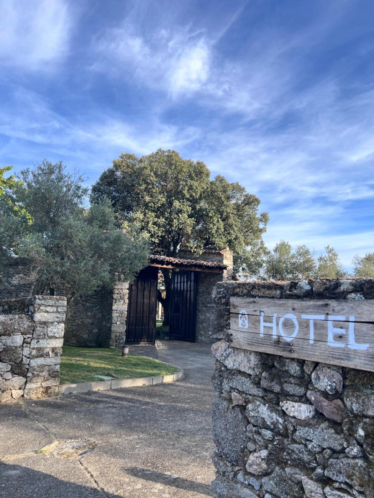 Hotel Casas Del Sevillano El Tornadizo Екстериор снимка