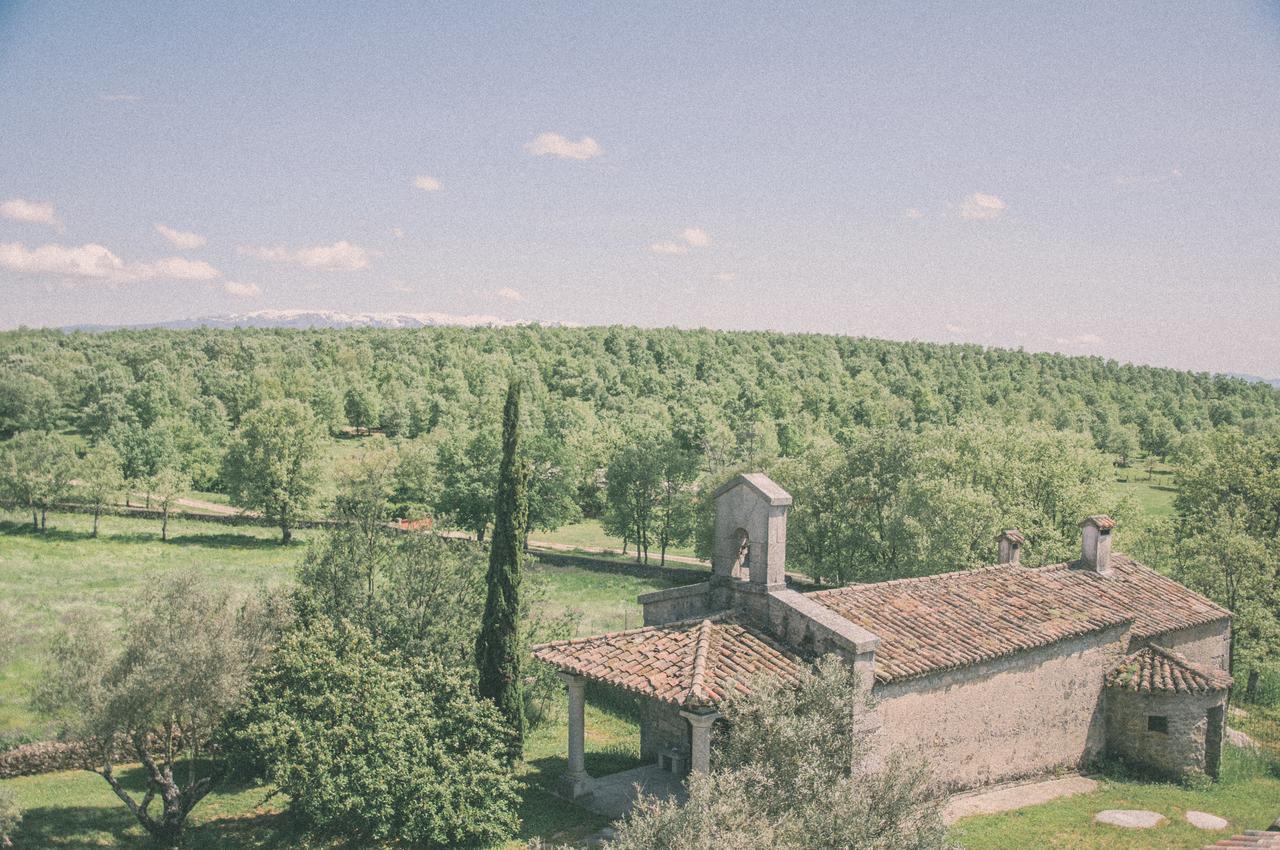 Hotel Casas Del Sevillano El Tornadizo Екстериор снимка
