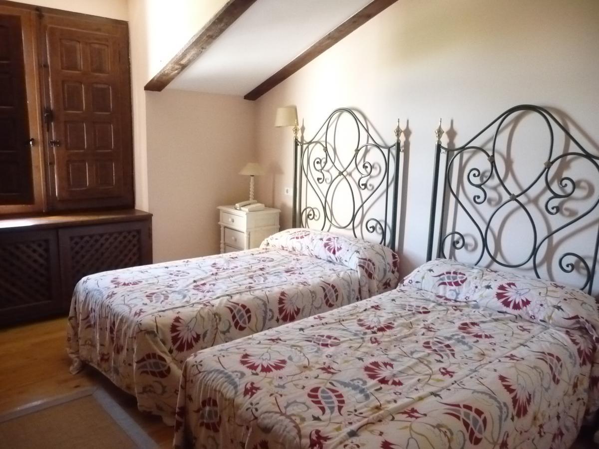 Hotel Casas Del Sevillano El Tornadizo Екстериор снимка
