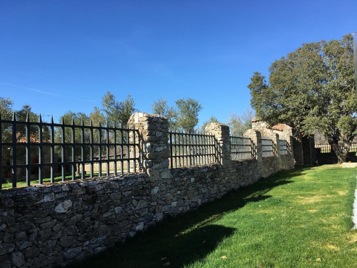 Hotel Casas Del Sevillano El Tornadizo Екстериор снимка